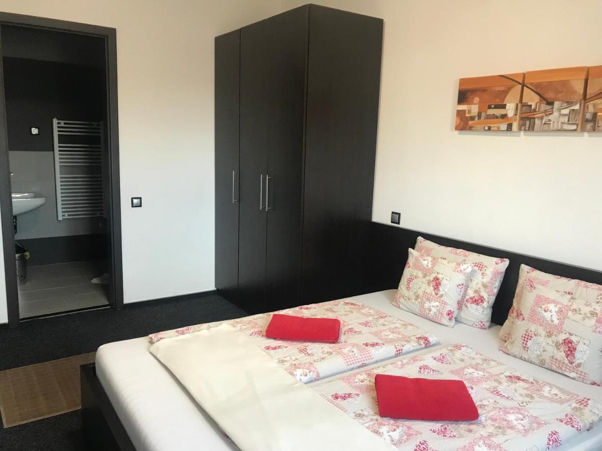 Bocskai Domb Vendeghaz Hotel Nagykallo Екстериор снимка
