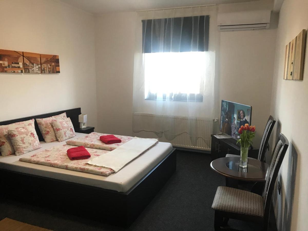 Bocskai Domb Vendeghaz Hotel Nagykallo Екстериор снимка