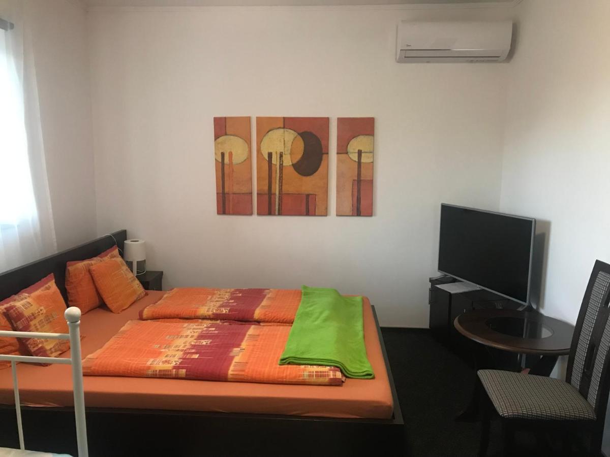 Bocskai Domb Vendeghaz Hotel Nagykallo Екстериор снимка